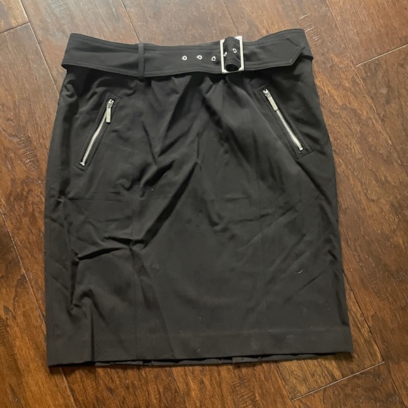 Adrienne Vittadini Black Pencil Skirt with Belt and Zipper Accents - Picture 1 of 3